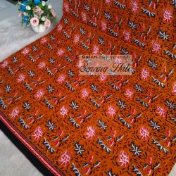 Kain batik klasik motif sekarniem sogan merah